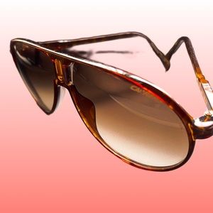 Champion 65 Carrera Aviator Tortoiseshell.